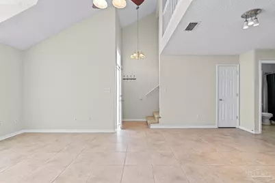 1310 Redwood Ln, Gulf Breeze, FL 32563 - Photo 11