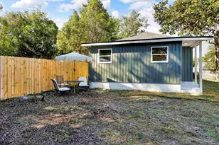 1613 E De Soto St, Pensacola, FL 32501 - Photo 31