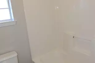 1897 Gulf Bay Ln, Pensacola, FL 32506 - Photo 11