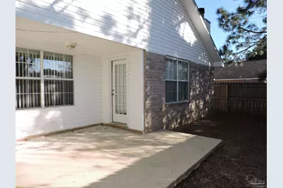 1897 Gulf Bay Ln, Pensacola, FL 32506 - Photo 17