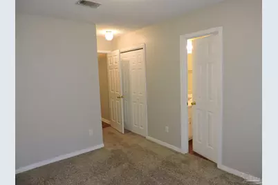 1897 Gulf Bay Ln, Pensacola, FL 32506 - Photo 9