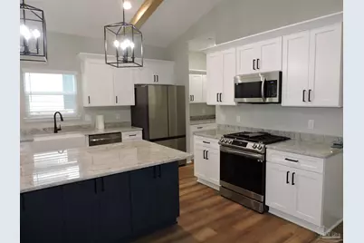 1451 Madelyn Woods Dr, Pensacola, FL 32506 - Photo 11