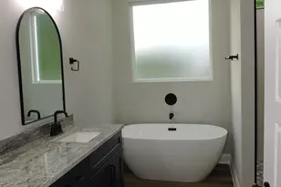 1451 Madelyn Woods Dr, Pensacola, FL 32506 - Photo 17