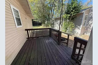 305 Chaseville St, Pensacola, FL 32507 - Photo 15