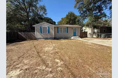 305 Chaseville St, Pensacola, FL 32507 - Photo 3