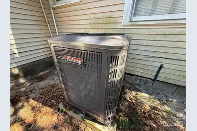 305 Chaseville St, Pensacola, FL 32507 - Photo 9