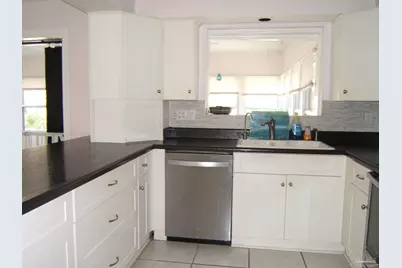 8222 Emperor Rd, Pensacola, FL 32514 - Photo 9