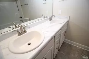 8626 Walnut Ave, Pensacola, FL 32534 - Photo 9