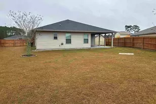 2413 Spur Ln, Gulf Breeze, FL 32563 - Photo 23