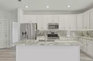 1640 Quartz Ave, Cantonment, FL 32533 - Photo 3