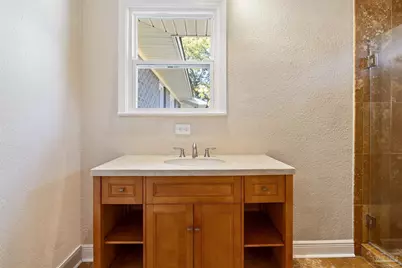 1808 N Reus St, Pensacola, FL 32501 - Photo 19