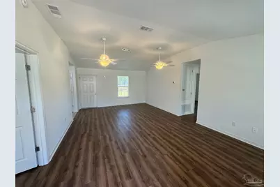 5396 Spruce St, Gulf Breeze, FL 32563 - Photo 3