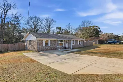 769 El Camino Dr, Cantonment, FL 32533 - Photo 3