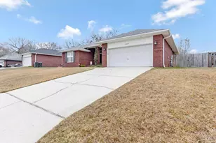 2407 Pine Forest Rd, Cantonment, FL 32533 - Photo 57