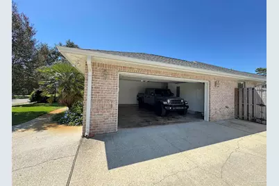 1757 Brooke Beach Dr, Navarre, FL 32566 - Photo 19