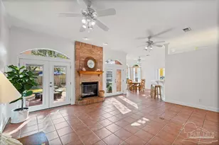 960 Vestavia Way, Gulf Breeze, FL 32563 - Photo 9