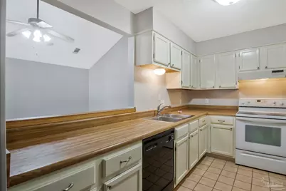 3020 Cedarwood Village Ln, Pensacola, FL 32514 - Photo 11