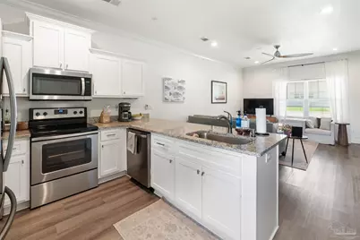 58 N M St, Pensacola, FL 32502 - Photo 17