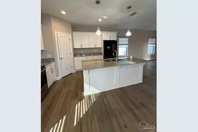 2307 Hadleigh Hills Ct, Navarre, FL 32566 - Photo 3