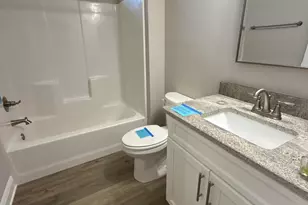 2307 Hadleigh Hills Ct, Navarre, FL 32566 - Photo 5