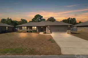 1847 Hondo Trail, Gulf Breeze, FL 32563 - Photo 1