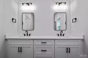 1003 N D St, Pensacola, FL 32501 - Photo 25