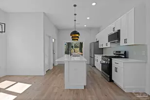 1003 N D St, Pensacola, FL 32501 - Photo 9