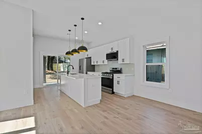 1003 N D St, Pensacola, FL 32501 - Photo 1