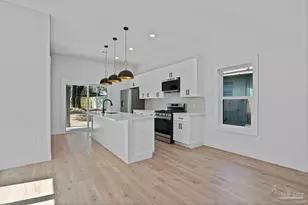 1003 N D St, Pensacola, FL 32501 - Photo 1