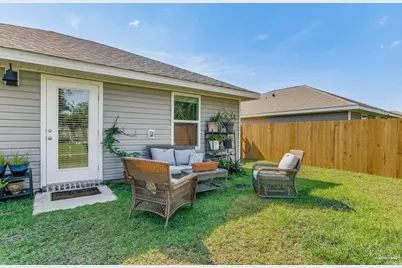 2568 Sutton Place Dr, Cantonment, FL 32533 - Photo 29