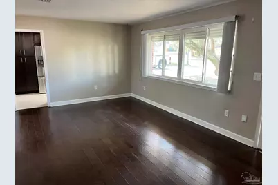 104 Navarre St, Gulf Breeze, FL 32561 - Photo 3