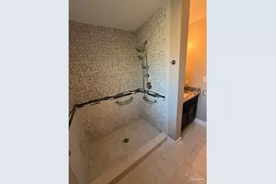 104 Navarre St, Gulf Breeze, FL 32561 - Photo 19