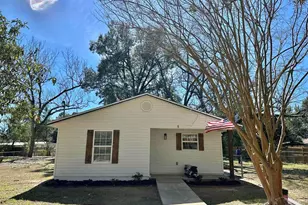 5 Whitehead Dr, Pensacola, FL 32503 - Photo 1