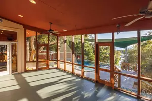 92 Highpoint Dr, Gulf Breeze, FL 32561 - Photo 43