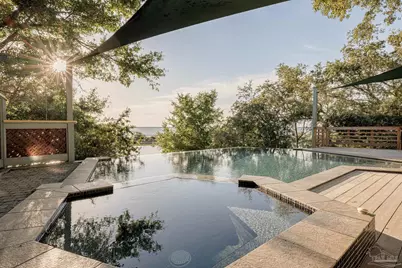 92 Highpoint Dr, Gulf Breeze, FL 32561 - Photo 47