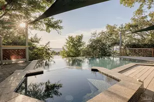 92 Highpoint Dr, Gulf Breeze, FL 32561 - Photo 47