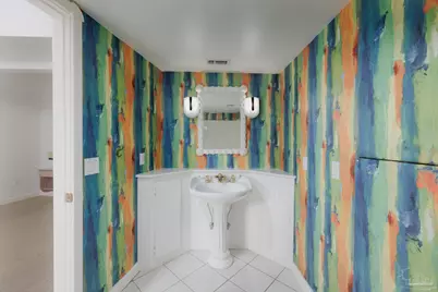 92 Highpoint Dr, Gulf Breeze, FL 32561 - Photo 39