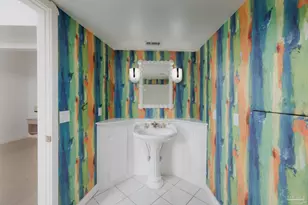 92 Highpoint Dr, Gulf Breeze, FL 32561 - Photo 39