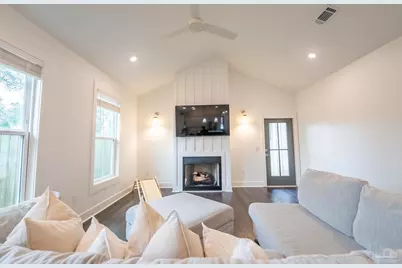 1001 E Cross St #C, Pensacola, FL 32503 - Photo 17