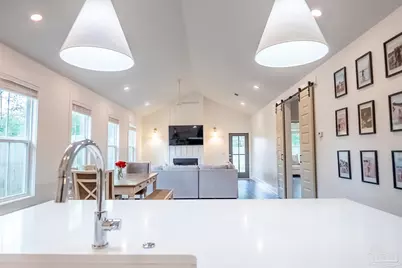 1001 E Cross St #C, Pensacola, FL 32503 - Photo 15