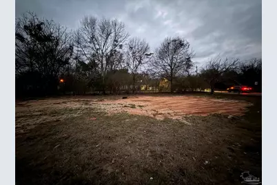 502 Washington St, Pensacola, FL 32533 - Photo 1