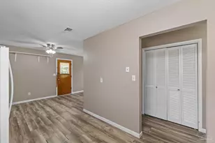 1811 Dewrell Square, Pensacola, FL 32504 - Photo 11