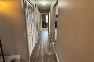 1811 Dewrell Square, Pensacola, FL 32504 - Photo 5