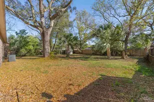 1811 Dewrell Square, Pensacola, FL 32504 - Photo 23