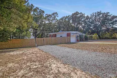 6589 Cedar St, Milton, FL 32570 - Photo 39