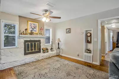 6589 Cedar St, Milton, FL 32570 - Photo 3