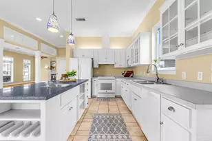 4030 Landfall Dr, Pensacola, FL 32507 - Photo 13