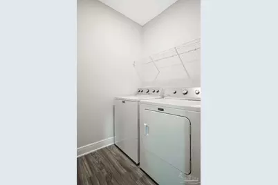 3179 Heritage Oaks Cir, Navarre, FL 32566 - Photo 15