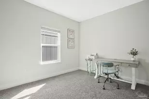 3179 Heritage Oaks Cir, Navarre, FL 32566 - Photo 17