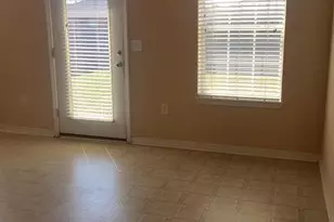 4721 Ashley Pl Blvd, Pace, FL 32571 - Photo 5